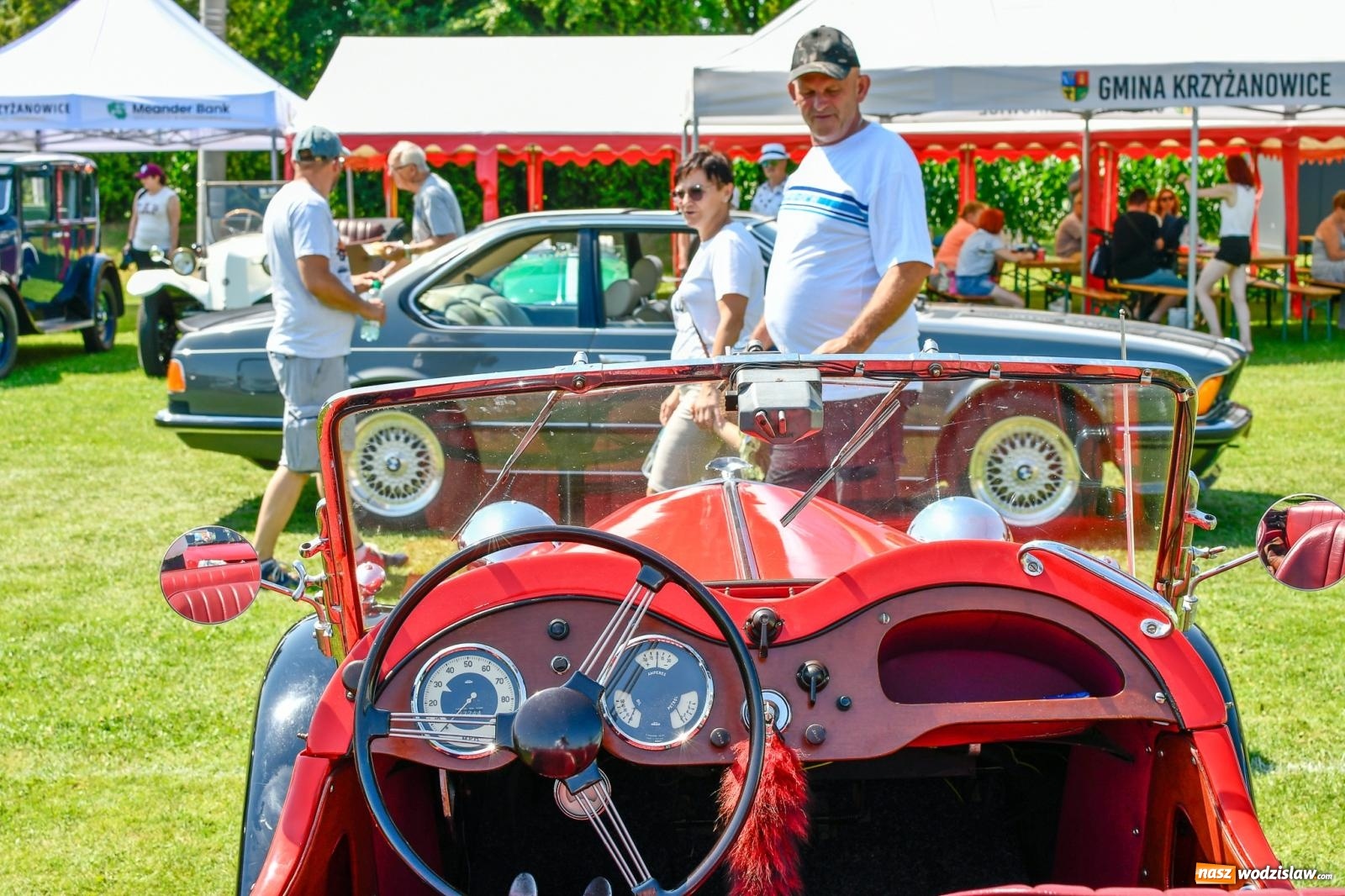 Zdjęcie w galerii na portalu naszwodzislaw.com: Stare samochody i motocykle na zlocie w Zabełkowie [FOTO i WIDEO] wiadomości z regionu