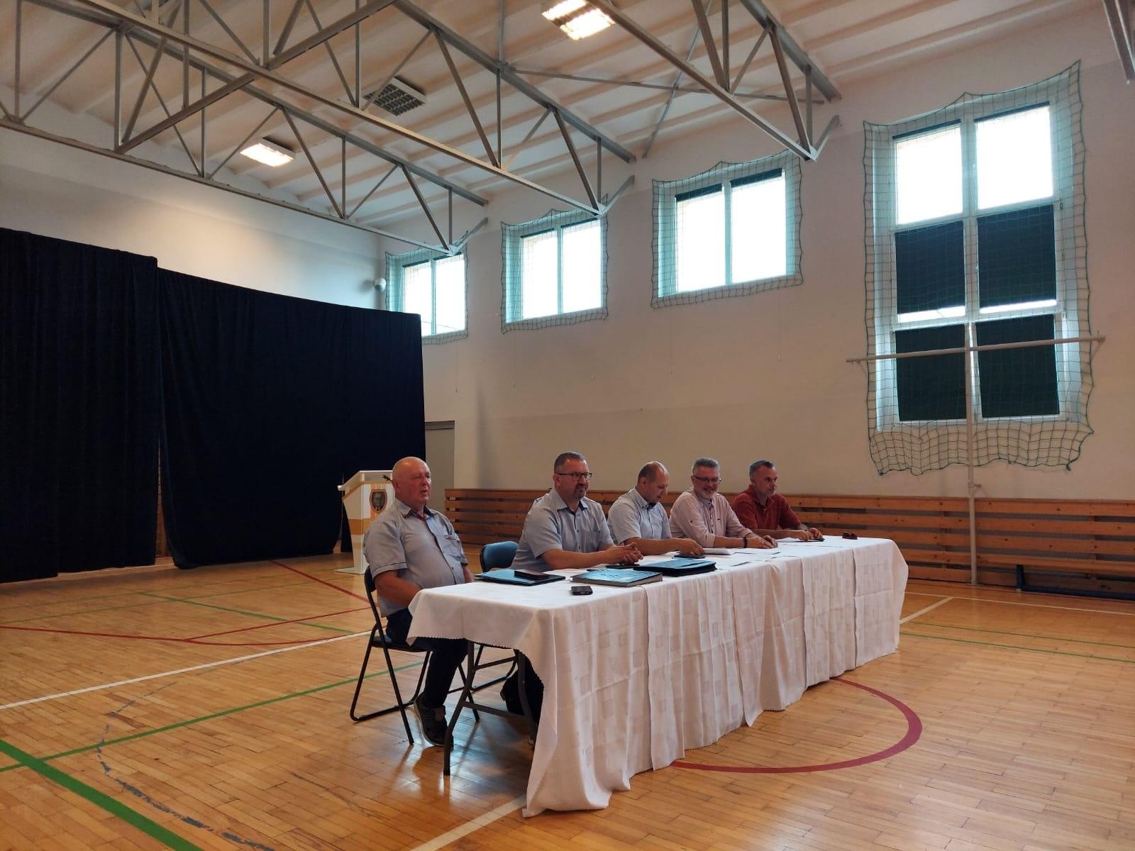 Zdjęcie w galerii na portalu naszwodzislaw.com: Krystian Kurzydem nowym sołtysem Krostoszowic wiadomości z regionu