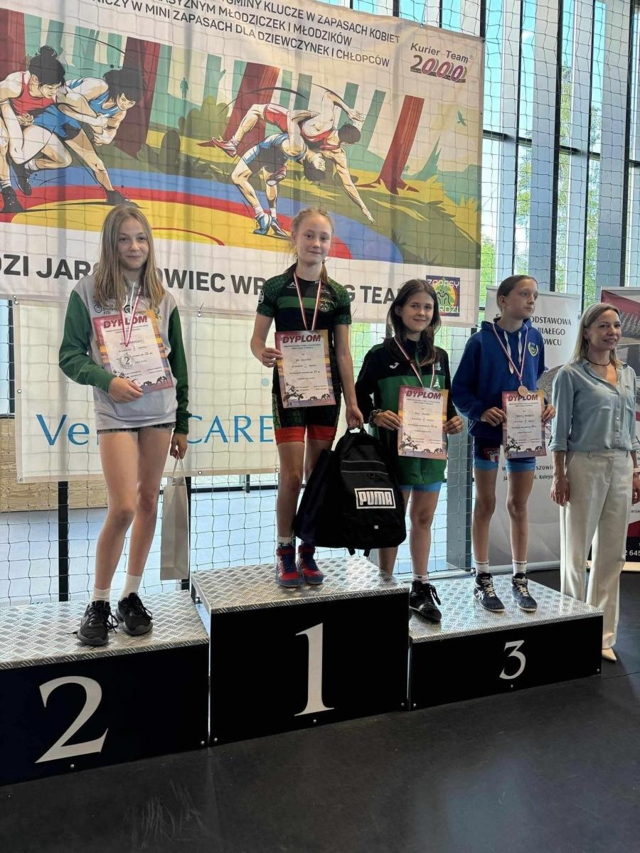 Zdjęcie w galerii na portalu naszwodzislaw.com: Zapasy. Medale Akademii Sportowej Top Team wiadomości z regionu