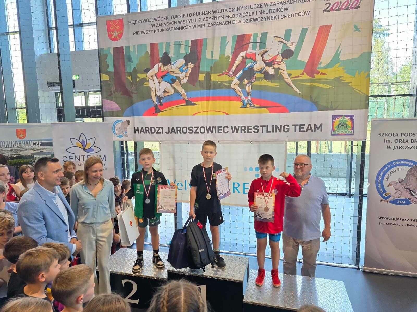 Zdjęcie w galerii na portalu naszwodzislaw.com: Zapasy. Medale Akademii Sportowej Top Team wiadomości z regionu