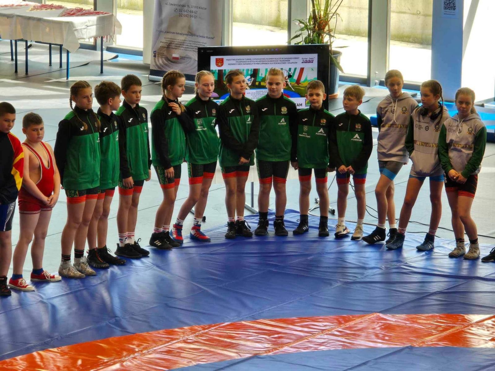 Zdjęcie w galerii na portalu naszwodzislaw.com: Zapasy. Medale Akademii Sportowej Top Team wiadomości z regionu