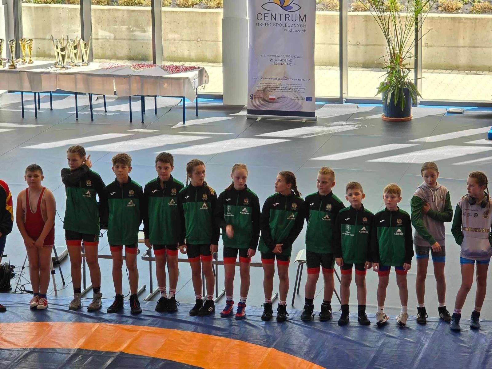 Zdjęcie w galerii na portalu naszwodzislaw.com: Zapasy. Medale Akademii Sportowej Top Team wiadomości z regionu