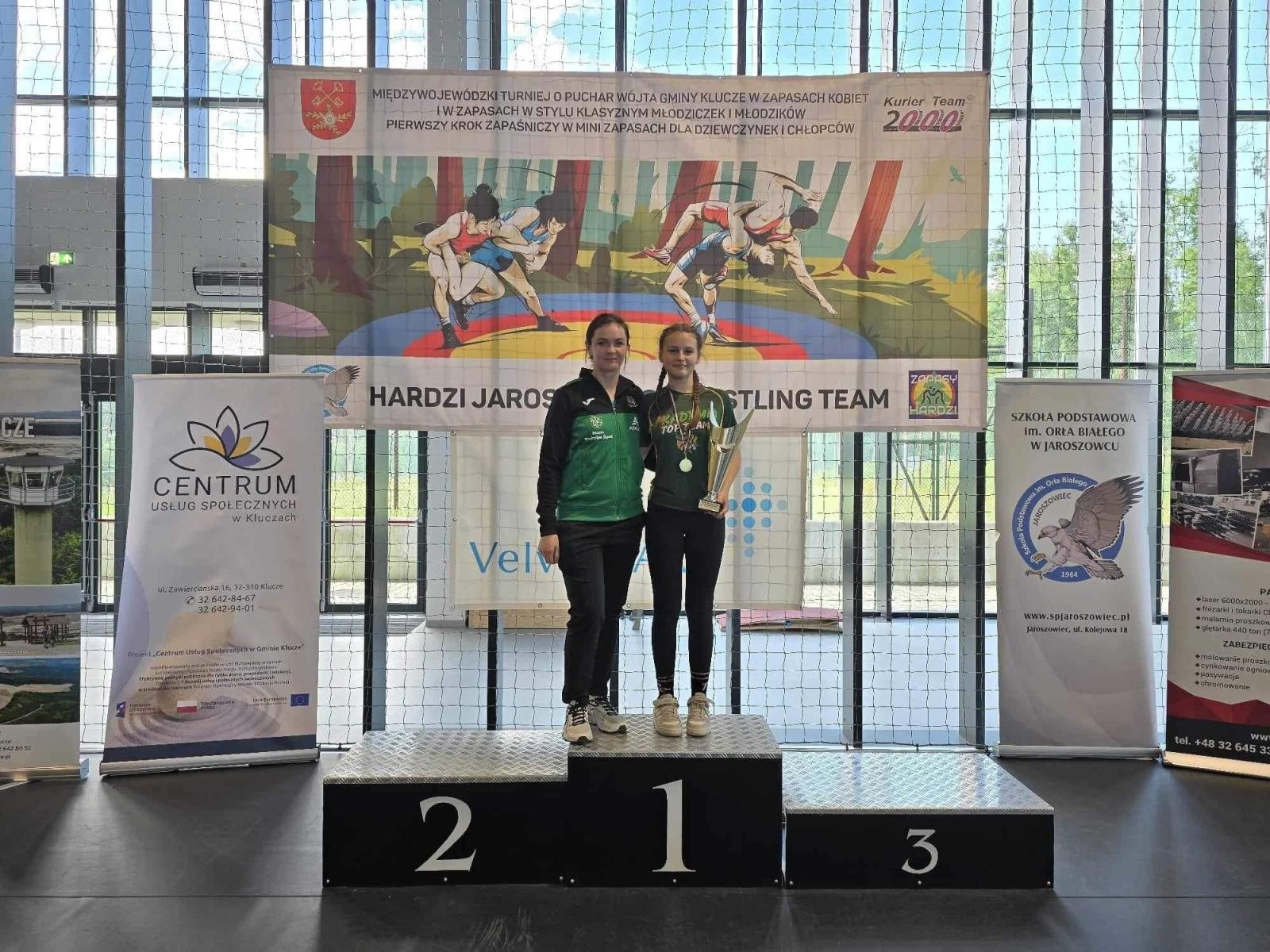 Zdjęcie w galerii na portalu naszwodzislaw.com: Zapasy. Medale Akademii Sportowej Top Team wiadomości z regionu