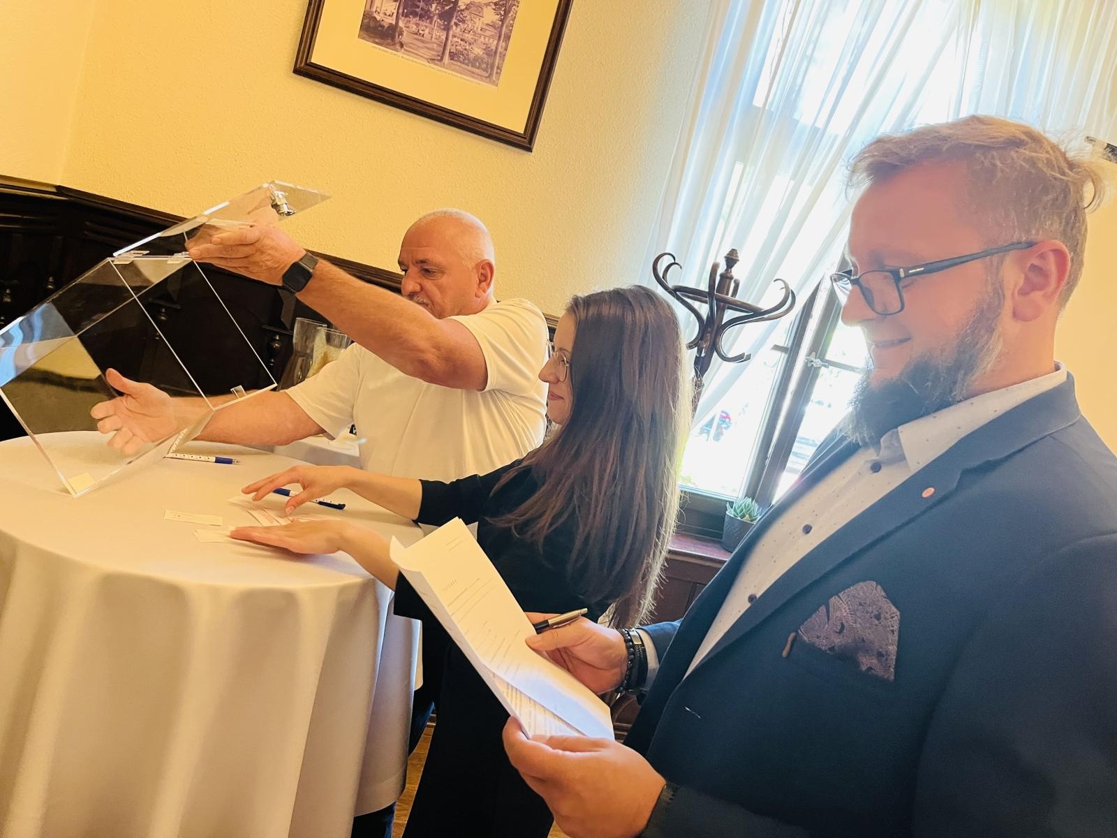 Zdjęcie w galerii na portalu naszwodzislaw.com: Nowe władze w MZK. Wybrano zarząd oraz przewodniczącego wiadomości z regionu