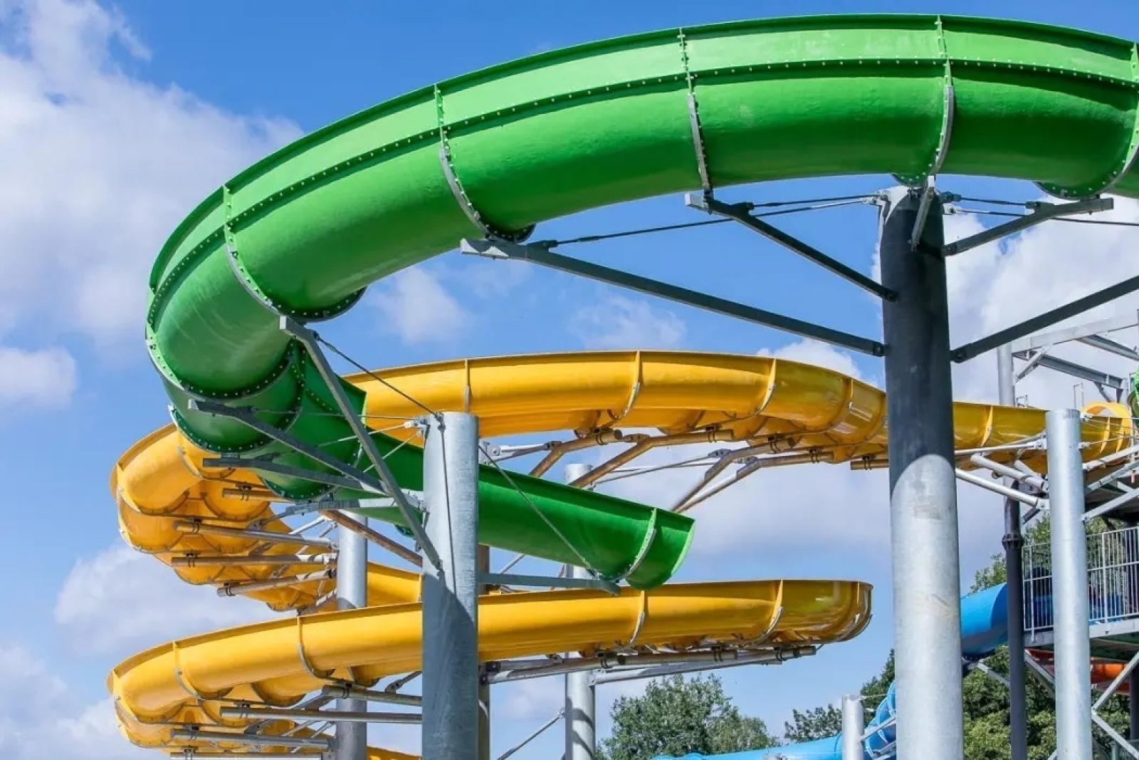 Zdjęcie w galerii na portalu naszwodzislaw.com: Zjeżdżalnia na blisko 200 m. Nowa Fala rośnie w oczach wiadomości z regionu