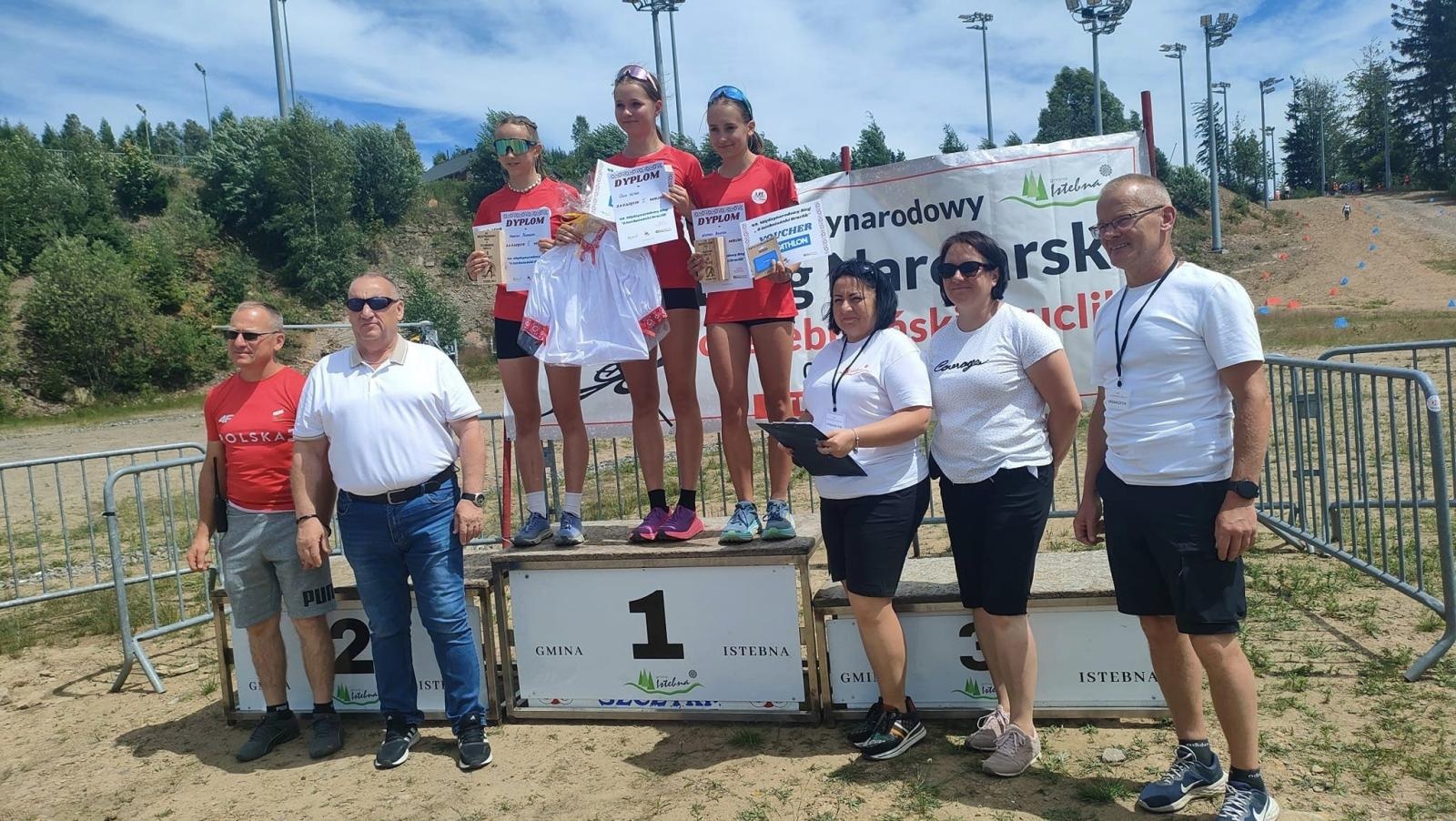 Zdjęcie w galerii na portalu naszwodzislaw.com: Bieg narciarski o Istebniański Bruclik. KS Ski Team z medalami wiadomości z regionu