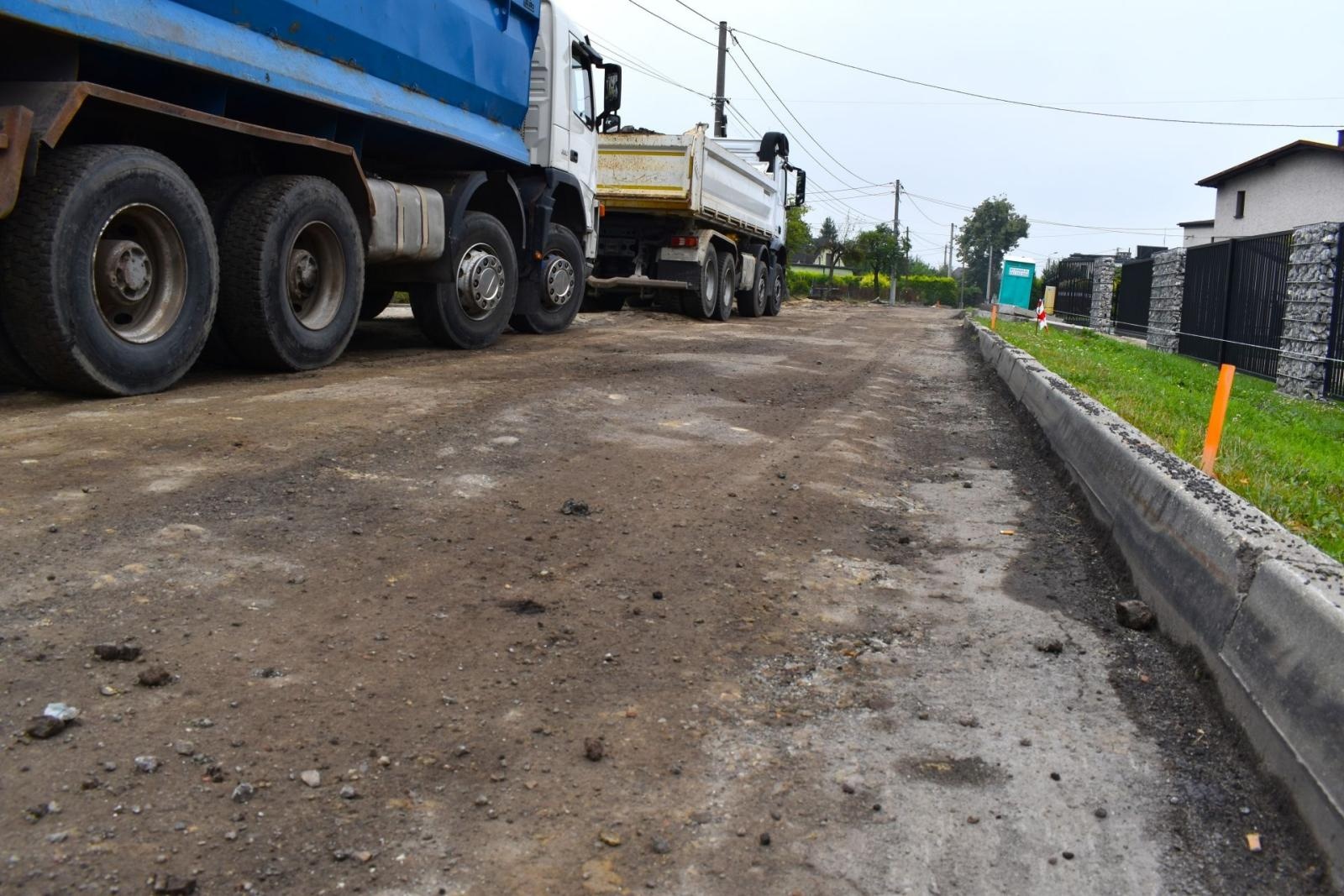 Zdjęcie w galerii na portalu naszwodzislaw.com: Trwa remont ul. Głożyńskiej i Rymera w Radlinie wiadomości z regionu