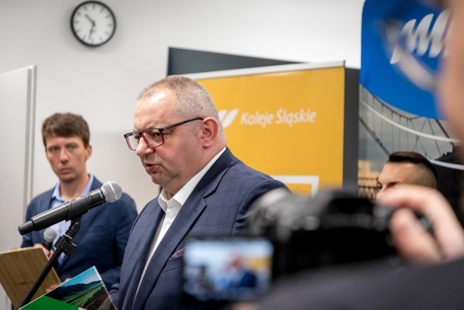 Zdjęcie w galerii na portalu naszwodzislaw.com: Koleje Śląskie z nową ofertą wiadomości z regionu