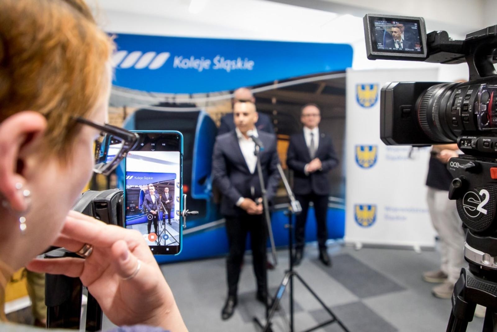 Zdjęcie w galerii na portalu naszwodzislaw.com: Koleje Śląskie z nową ofertą wiadomości z regionu