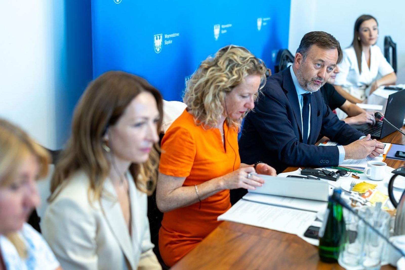 Zdjęcie w galerii na portalu naszwodzislaw.com: Województwo Śląskie odnowiło porozumienie z Krajem Związkowym Nadrenią Północną-Westfalią i Regionem Hauts-de-France wiadomości z regionu