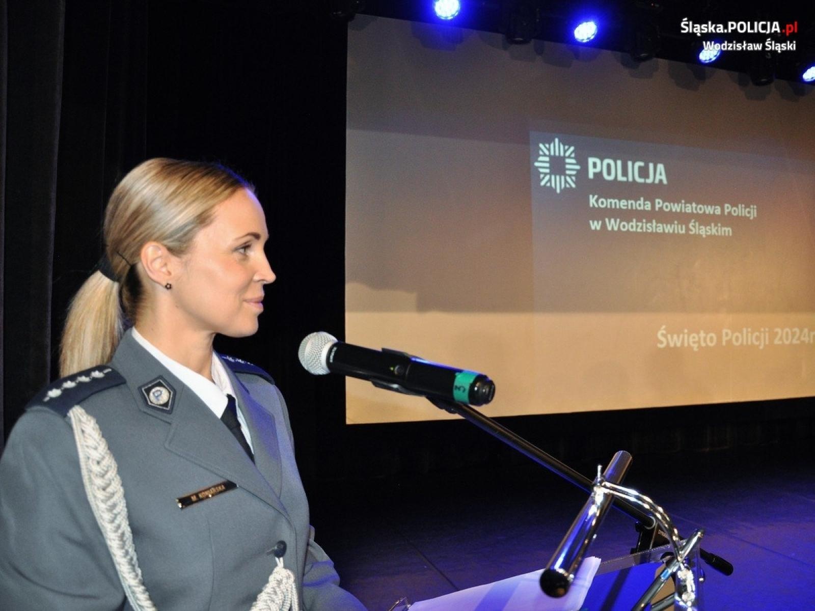 Zdjęcie w galerii na portalu naszwodzislaw.com: Obchody Święta Policji wodzisławskiego garnizonu  wiadomości z regionu