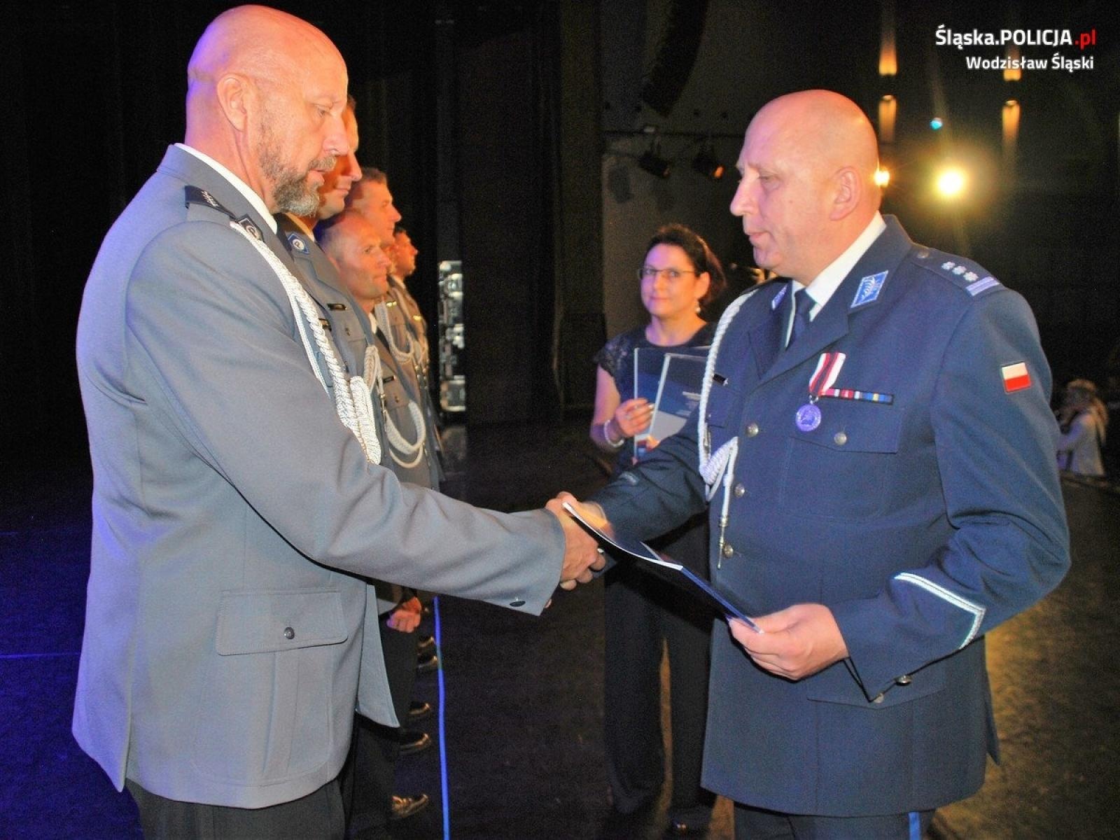 Zdjęcie w galerii na portalu naszwodzislaw.com: Obchody Święta Policji wodzisławskiego garnizonu  wiadomości z regionu
