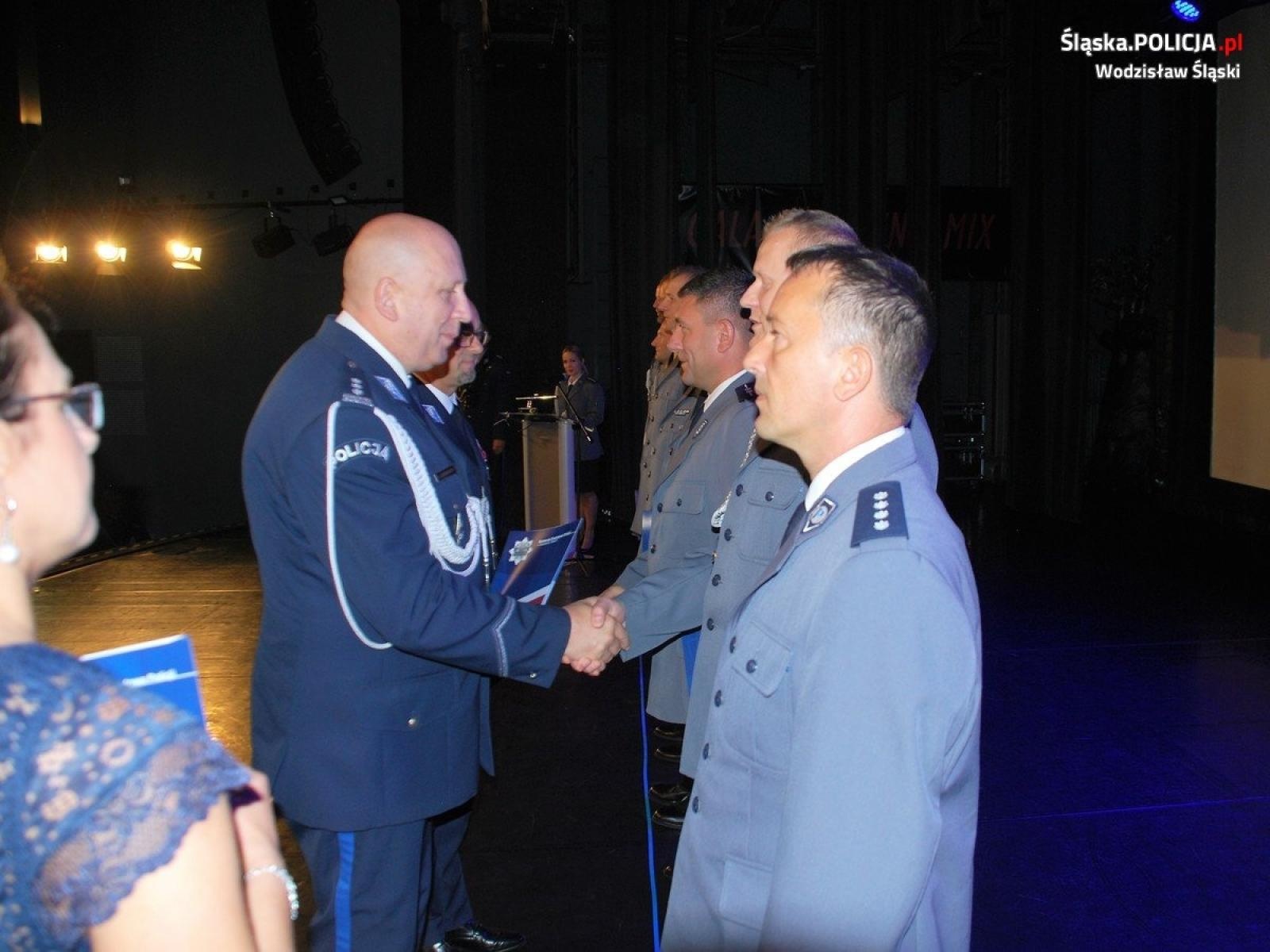 Zdjęcie w galerii na portalu naszwodzislaw.com: Obchody Święta Policji wodzisławskiego garnizonu  wiadomości z regionu