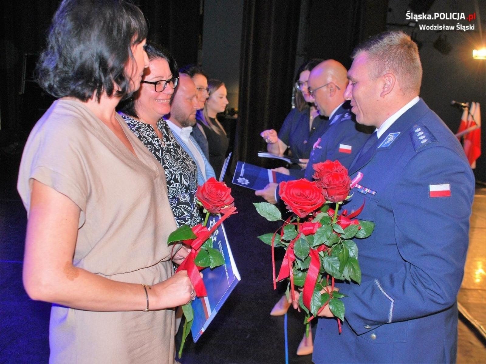 Zdjęcie w galerii na portalu naszwodzislaw.com: Obchody Święta Policji wodzisławskiego garnizonu  wiadomości z regionu