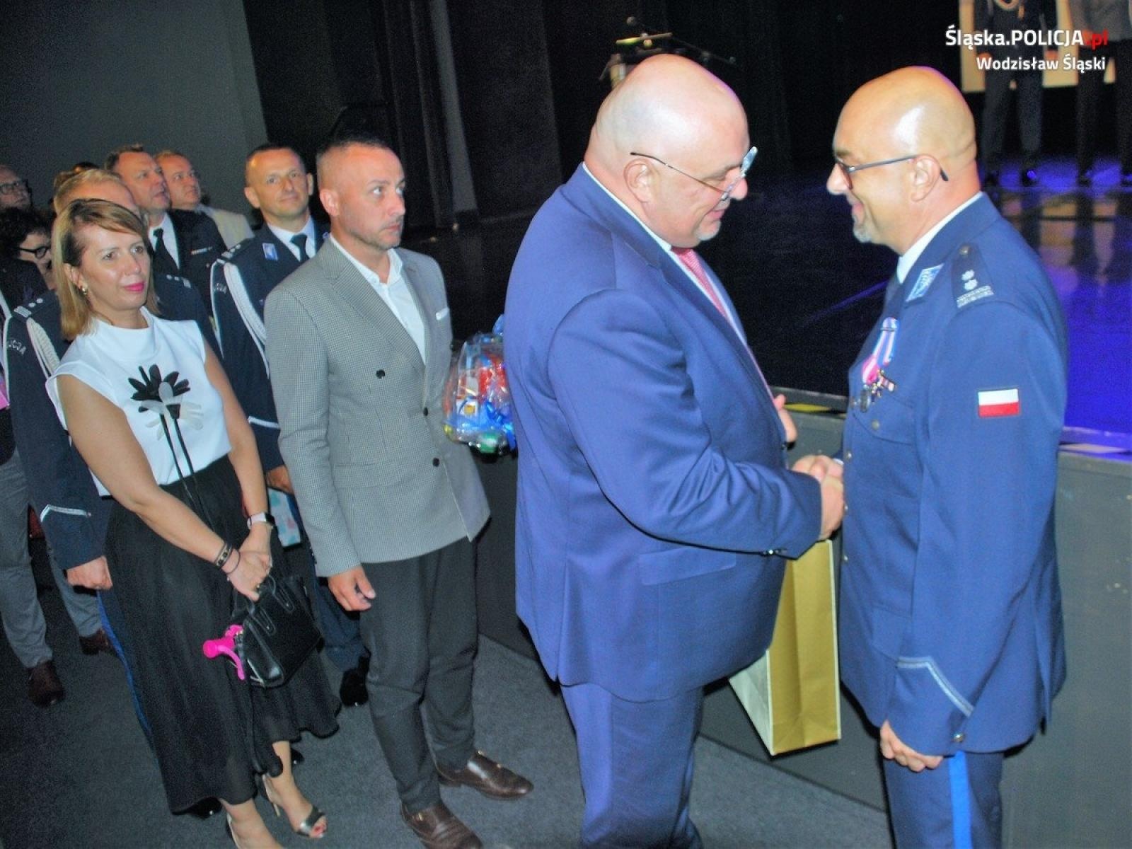 Zdjęcie w galerii na portalu naszwodzislaw.com: Obchody Święta Policji wodzisławskiego garnizonu  wiadomości z regionu