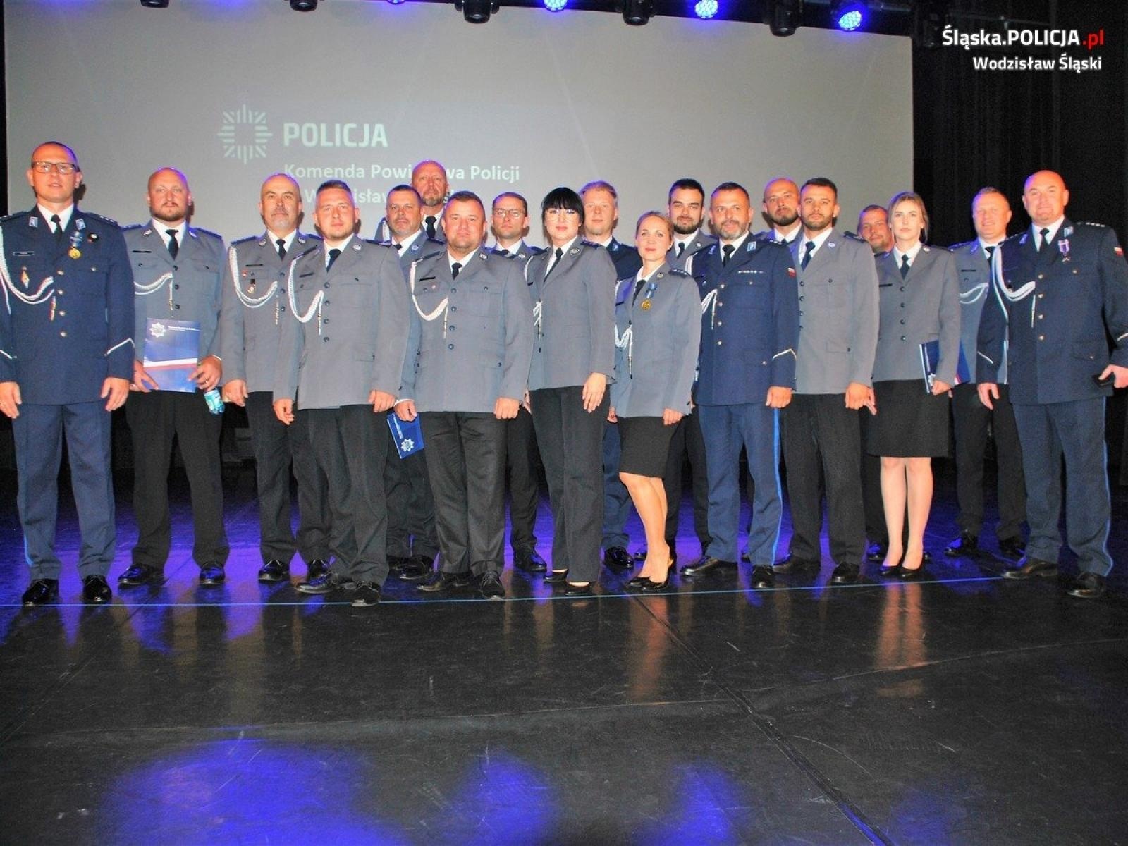 Zdjęcie w galerii na portalu naszwodzislaw.com: Obchody Święta Policji wodzisławskiego garnizonu  wiadomości z regionu