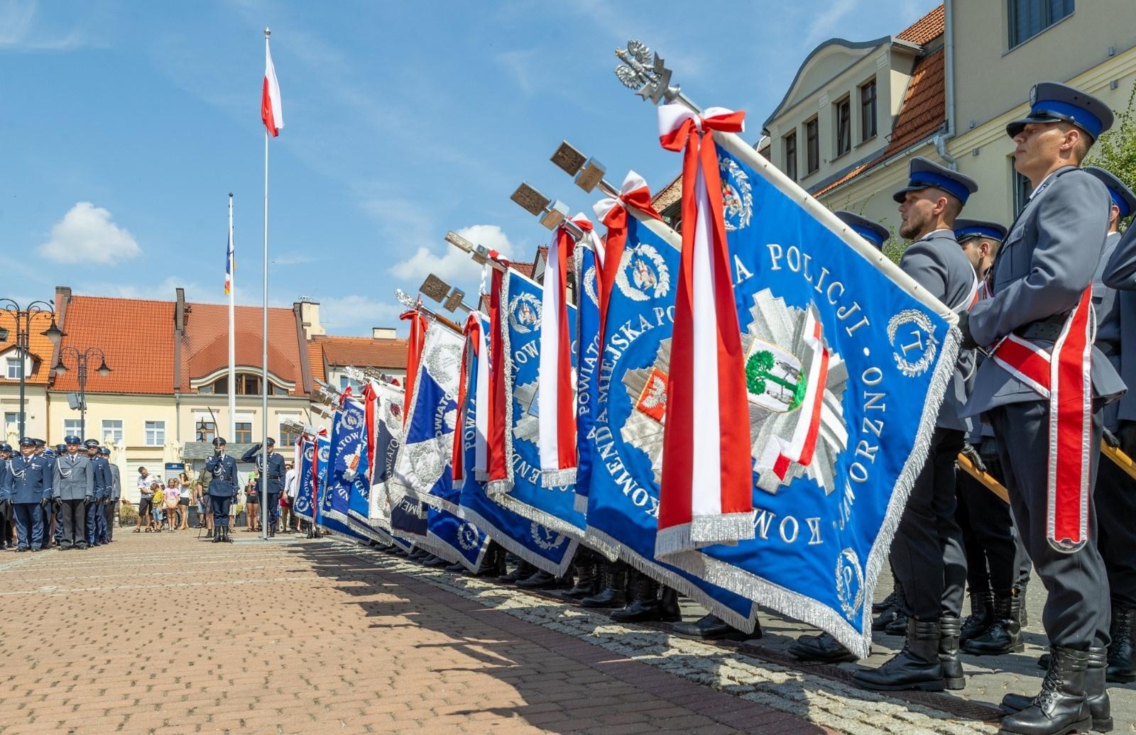 Zdjęcie w galerii na portalu naszwodzislaw.com: Wojewódzkie Obchody Święta Policji garnizonu śląskiego w Żorach wiadomości z regionu
