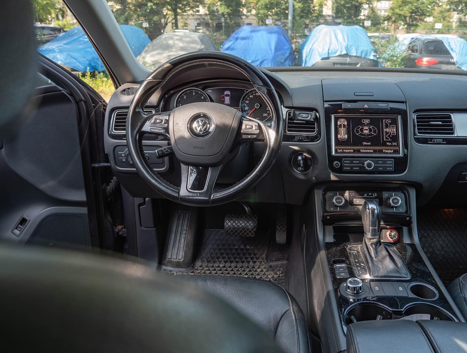 Zdjęcie w galerii na portalu naszwodzislaw.com: Wakacyjny zestaw od urzędu skarbowego: SUV plus przyczepa kempingowa wiadomości z regionu