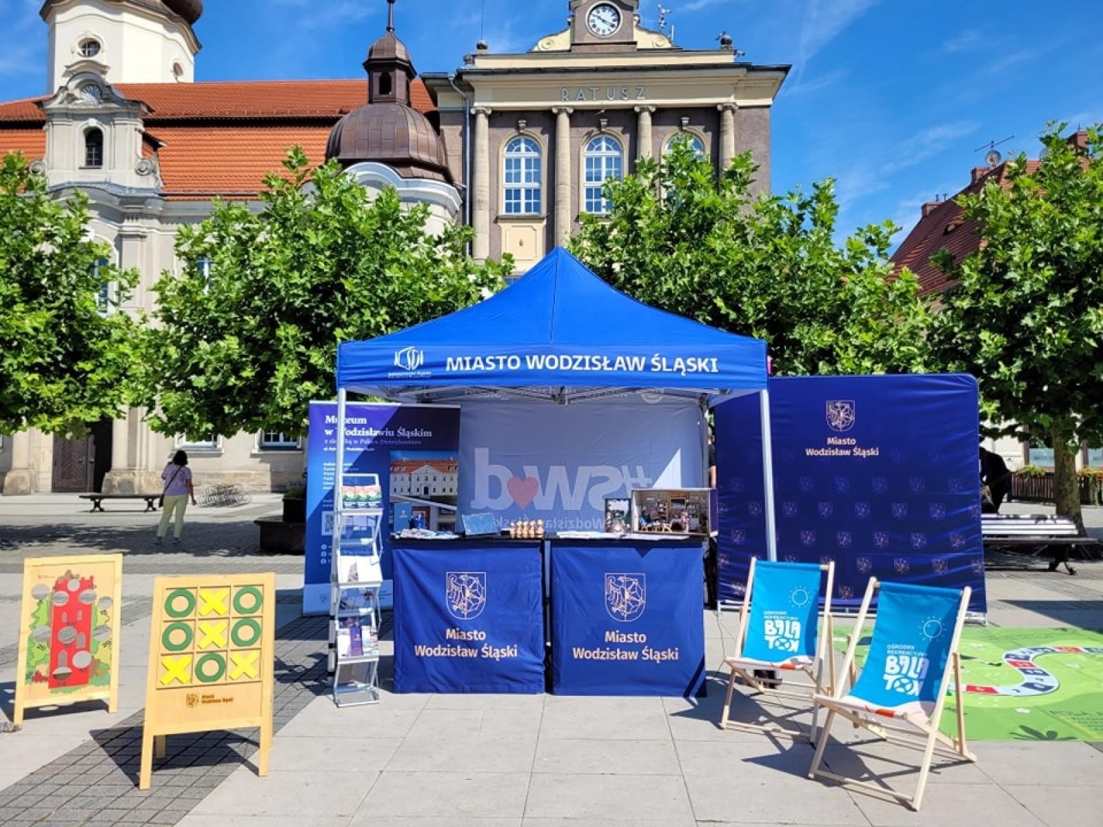 Zdjęcie w galerii na portalu naszwodzislaw.com: Wodzisław Śląski na Plenerowych Targach Turystycznych w Pszczynie wiadomości z regionu