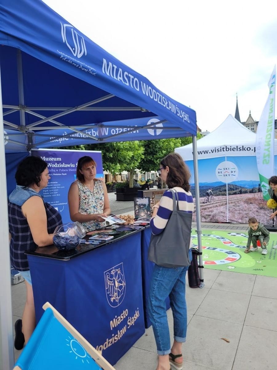 Zdjęcie w galerii na portalu naszwodzislaw.com: Wodzisław Śląski na Plenerowych Targach Turystycznych w Pszczynie wiadomości z regionu