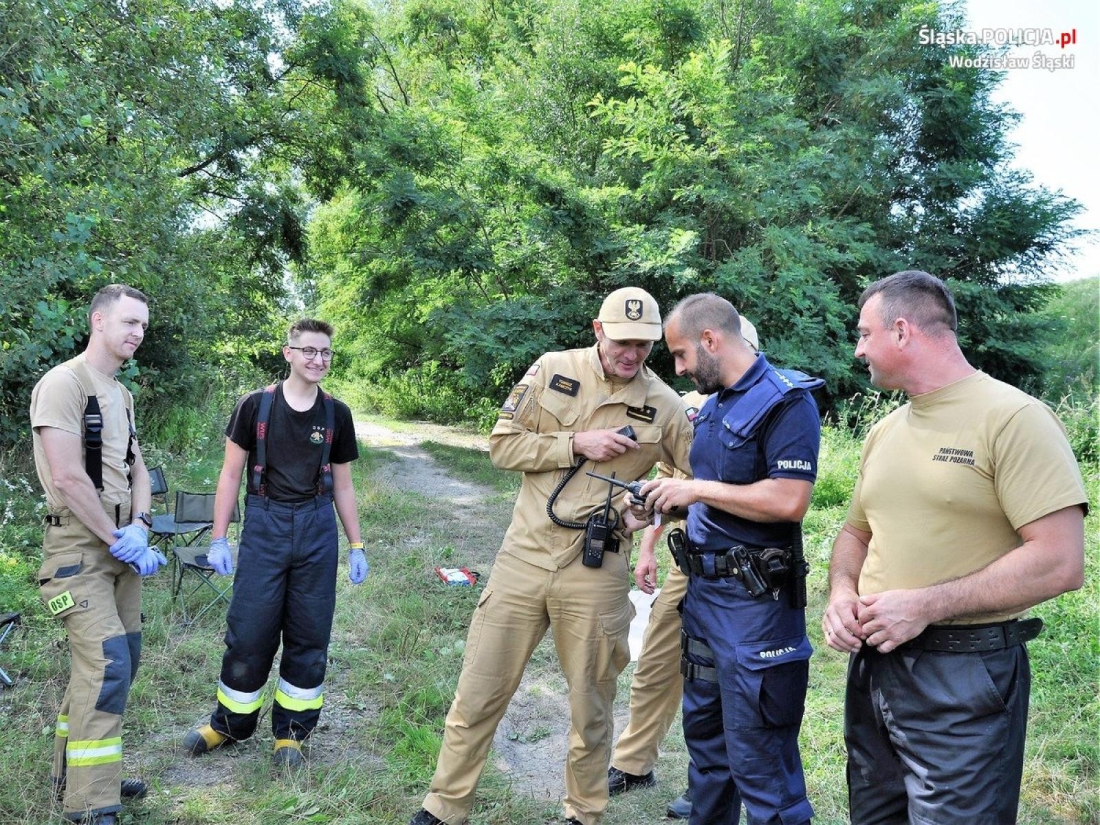 Zdjęcie w galerii na portalu naszwodzislaw.com: Policyjne i strażackie ćwiczenia na polderze w Bukowie [FOTO] wiadomości z regionu
