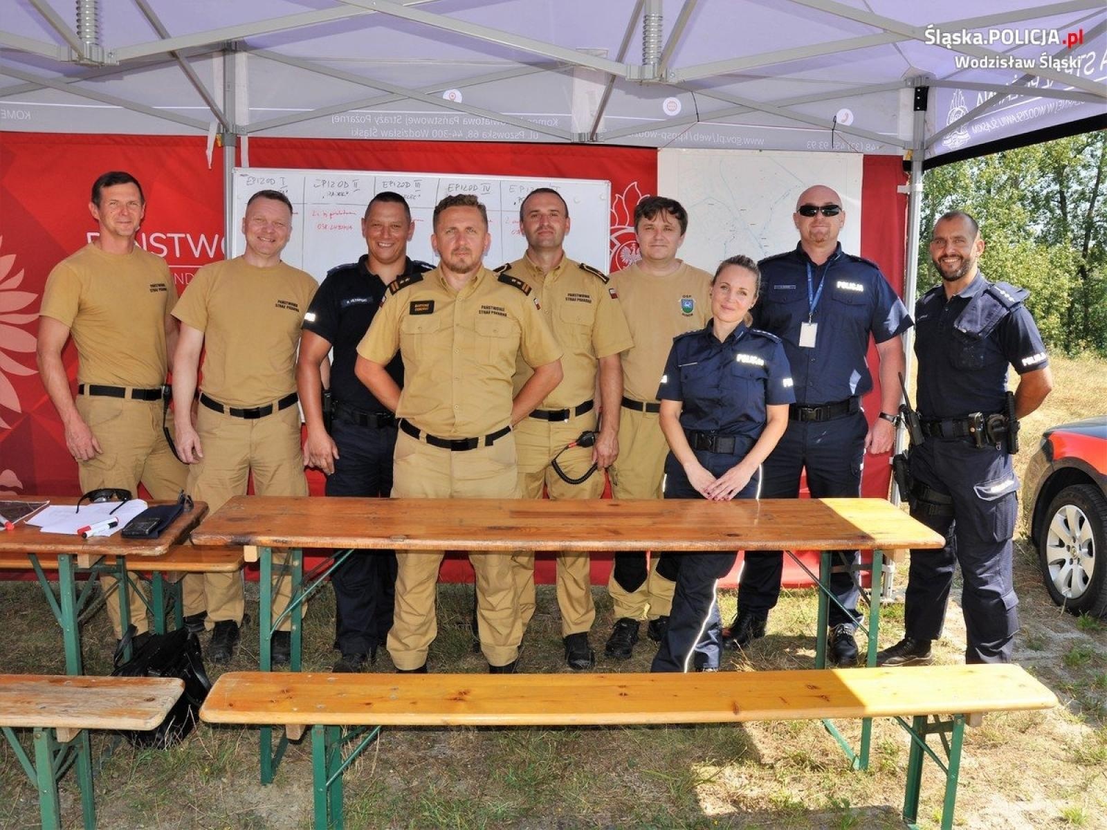 Zdjęcie w galerii na portalu naszwodzislaw.com: Policyjne i strażackie ćwiczenia na polderze w Bukowie [FOTO] wiadomości z regionu