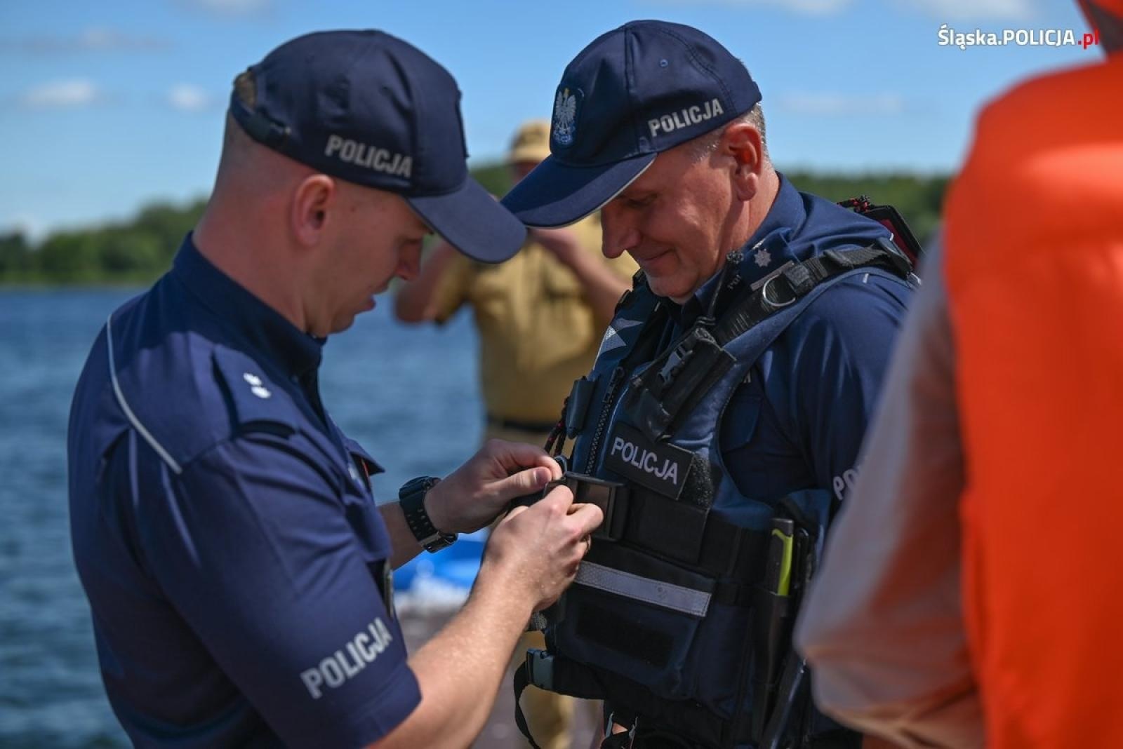 Zdjęcie w galerii na portalu naszwodzislaw.com: Woda - żywioł, który w tym roku odebrał już życie 12 osobom wiadomości z regionu