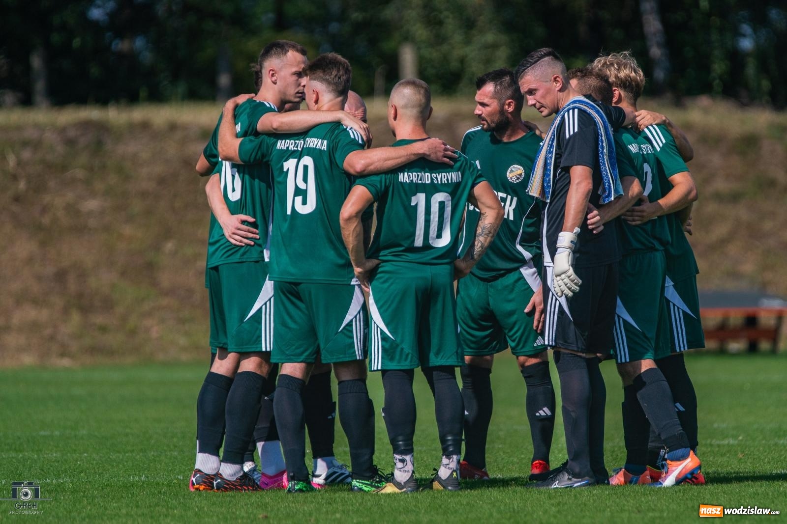 Zdjęcie w galerii na portalu naszwodzislaw.com: Klasa okręgowa. Wychowanek Unii dał zwycięstwo Syryni [FOTO] wiadomości z regionu
