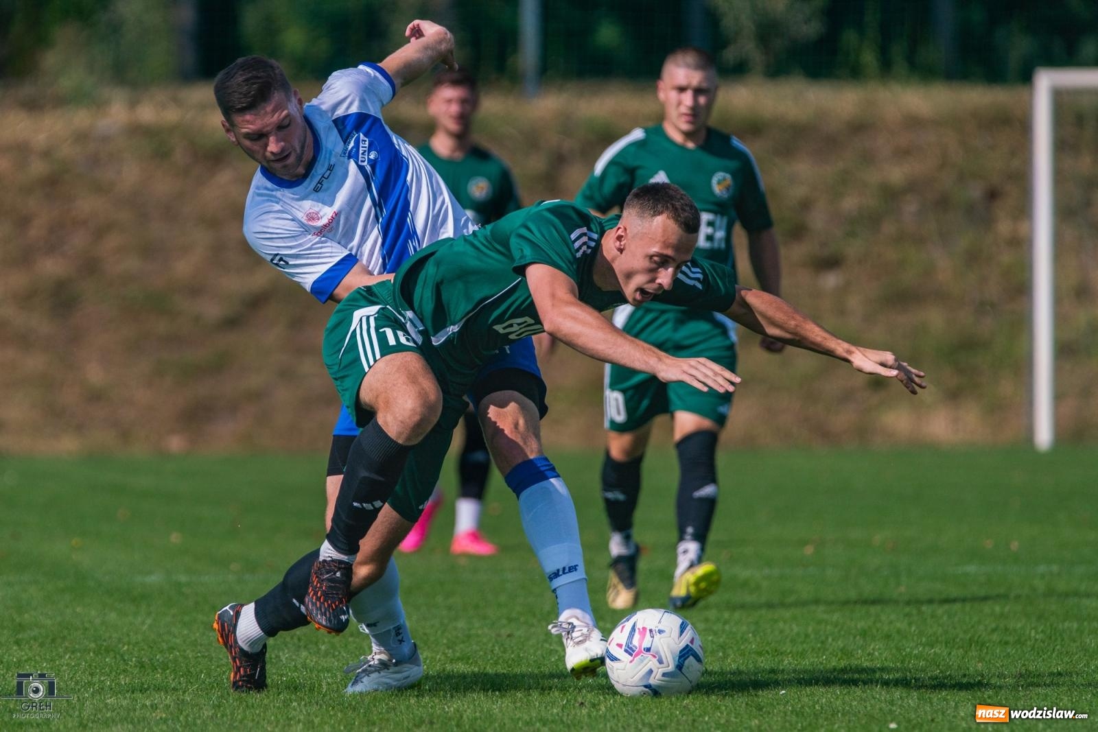Zdjęcie w galerii na portalu naszwodzislaw.com: Klasa okręgowa. Wychowanek Unii dał zwycięstwo Syryni [FOTO] wiadomości z regionu