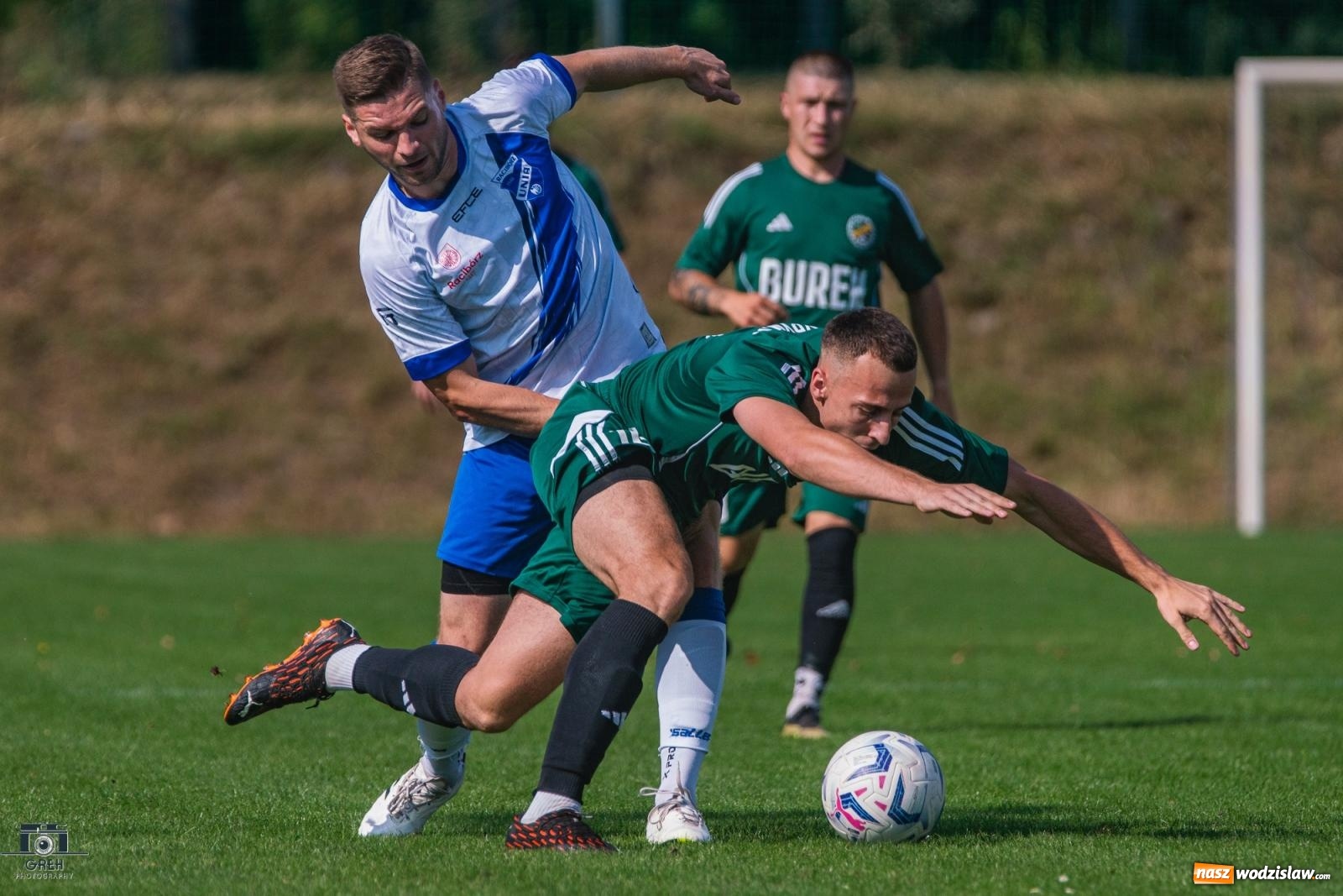 Zdjęcie w galerii na portalu naszwodzislaw.com: Klasa okręgowa. Wychowanek Unii dał zwycięstwo Syryni [FOTO] wiadomości z regionu