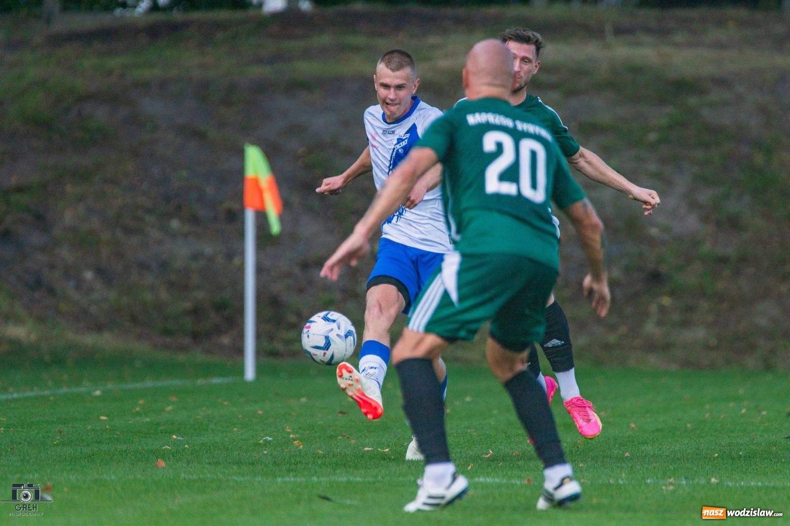 Zdjęcie w galerii na portalu naszwodzislaw.com: Klasa okręgowa. Wychowanek Unii dał zwycięstwo Syryni [FOTO] wiadomości z regionu