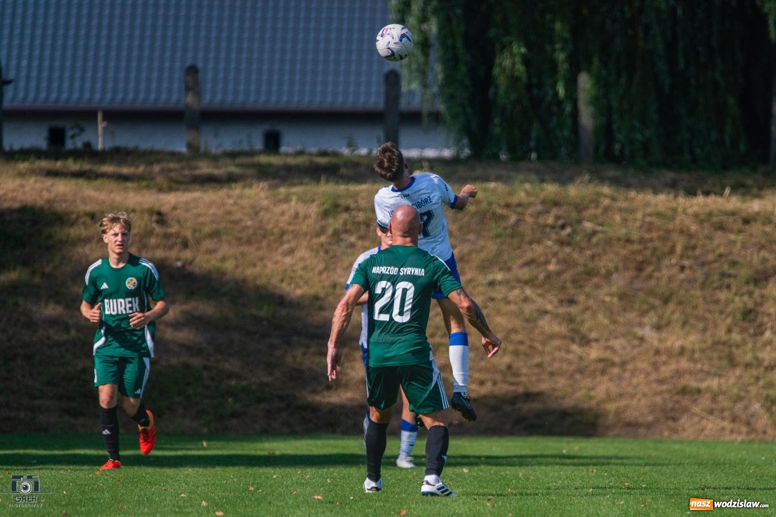 Zdjęcie w galerii na portalu naszwodzislaw.com: Klasa okręgowa. Wychowanek Unii dał zwycięstwo Syryni [FOTO] wiadomości z regionu