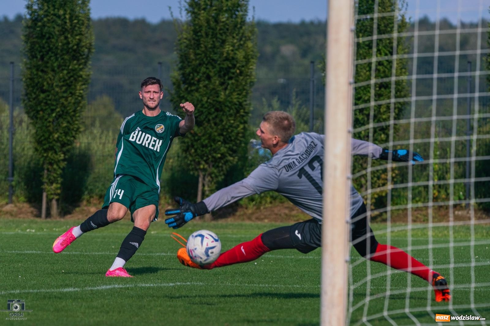 Zdjęcie w galerii na portalu naszwodzislaw.com: Klasa okręgowa. Wychowanek Unii dał zwycięstwo Syryni [FOTO] wiadomości z regionu