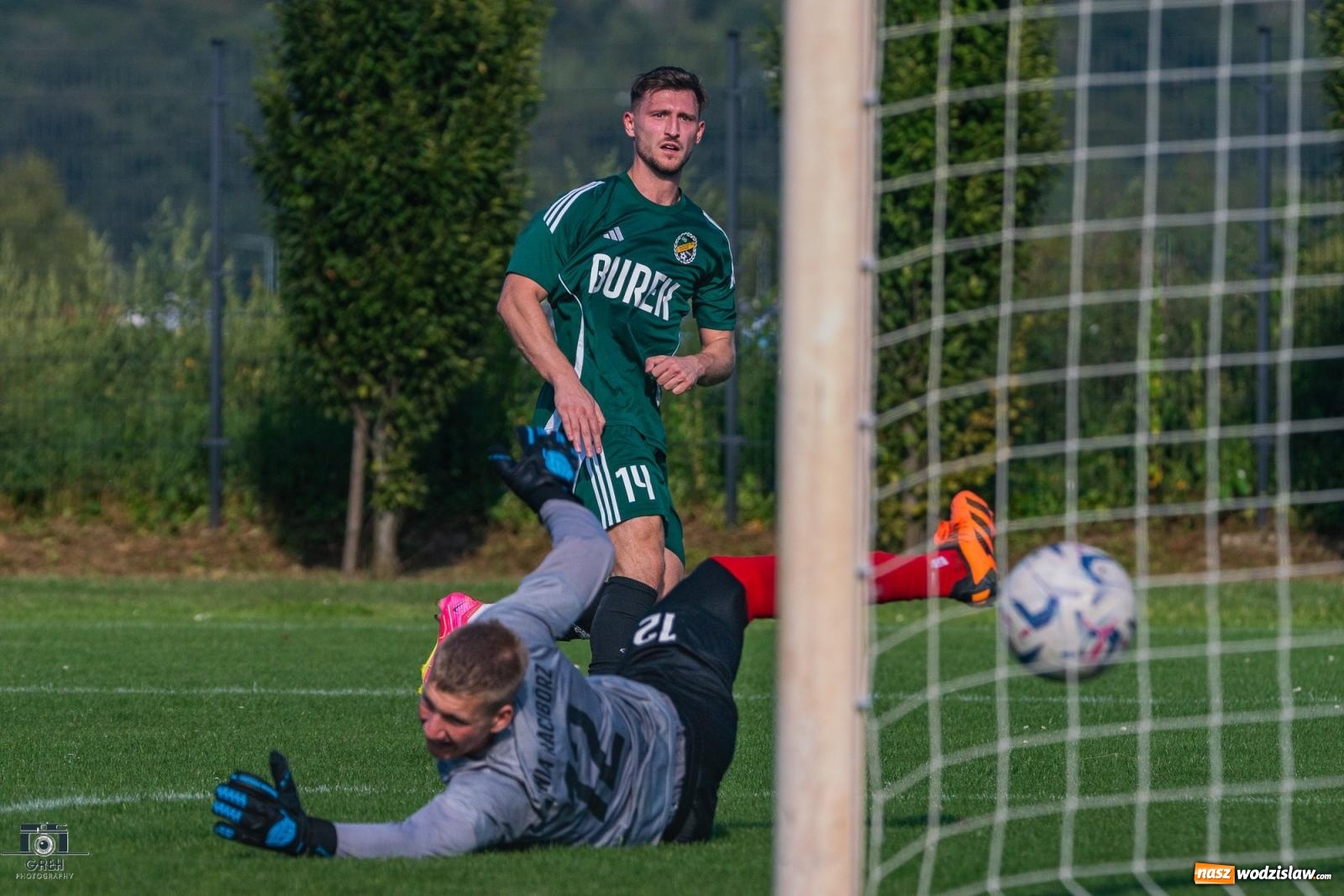 Zdjęcie w galerii na portalu naszwodzislaw.com: Klasa okręgowa. Wychowanek Unii dał zwycięstwo Syryni [FOTO] wiadomości z regionu