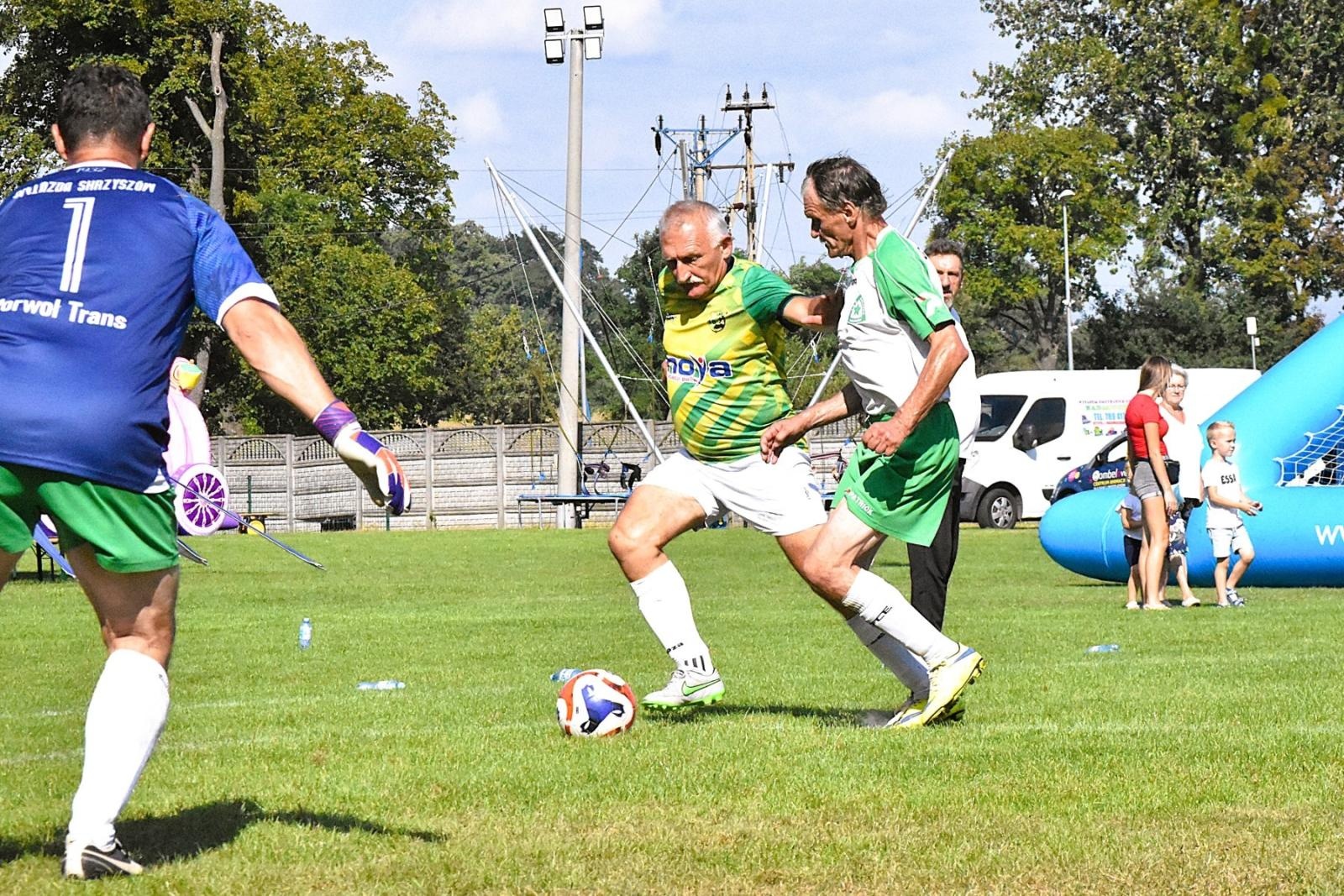 Zdjęcie w galerii na portalu naszwodzislaw.com: Polonia Łaziska hucznie świętowała setne urodziny [FOTO] wiadomości z regionu