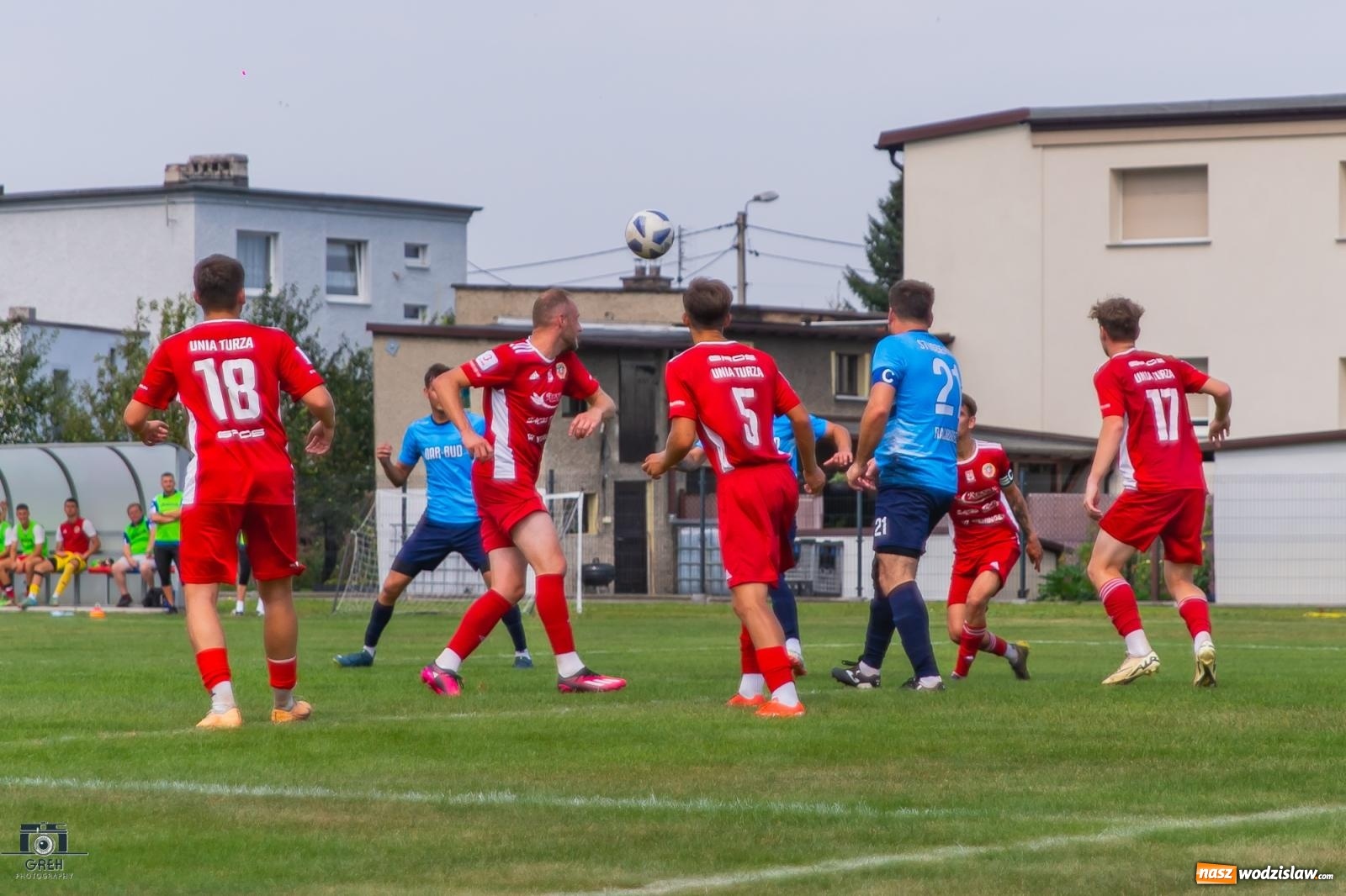 Zdjęcie w galerii na portalu naszwodzislaw.com: Puchar Polski. Do przerwy 0:0 a potem pogrom [FOTO] wiadomości z regionu