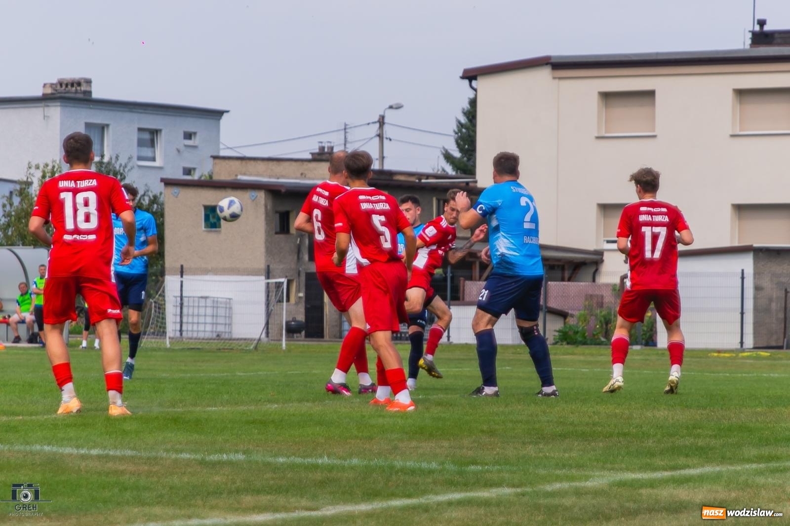 Zdjęcie w galerii na portalu naszwodzislaw.com: Puchar Polski. Do przerwy 0:0 a potem pogrom [FOTO] wiadomości z regionu