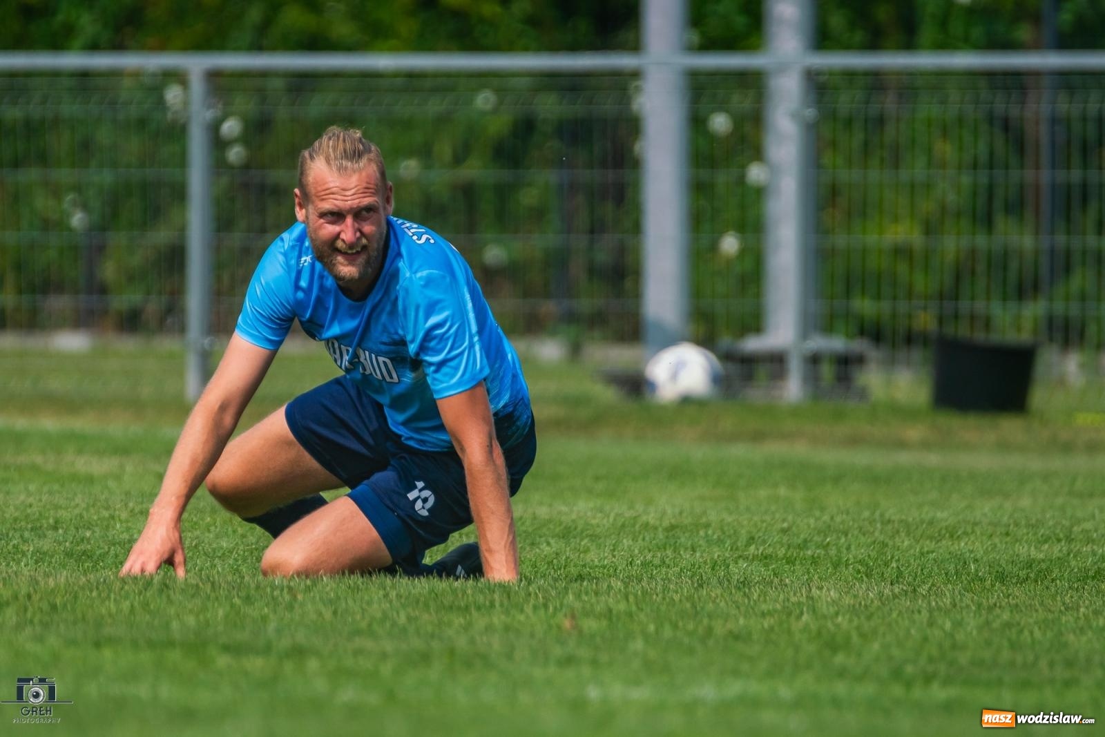 Zdjęcie w galerii na portalu naszwodzislaw.com: Puchar Polski. Do przerwy 0:0 a potem pogrom [FOTO] wiadomości z regionu
