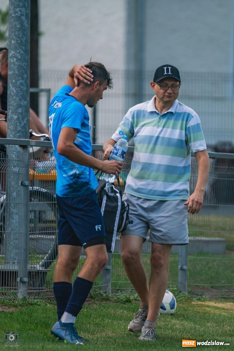 Zdjęcie w galerii na portalu naszwodzislaw.com: Puchar Polski. Do przerwy 0:0 a potem pogrom [FOTO] wiadomości z regionu