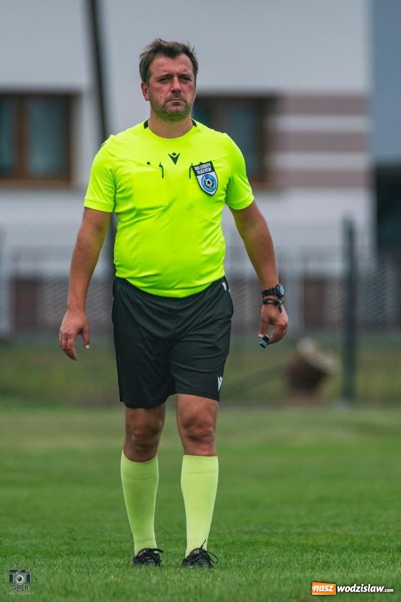 Zdjęcie w galerii na portalu naszwodzislaw.com: Puchar Polski. Do przerwy 0:0 a potem pogrom [FOTO] wiadomości z regionu