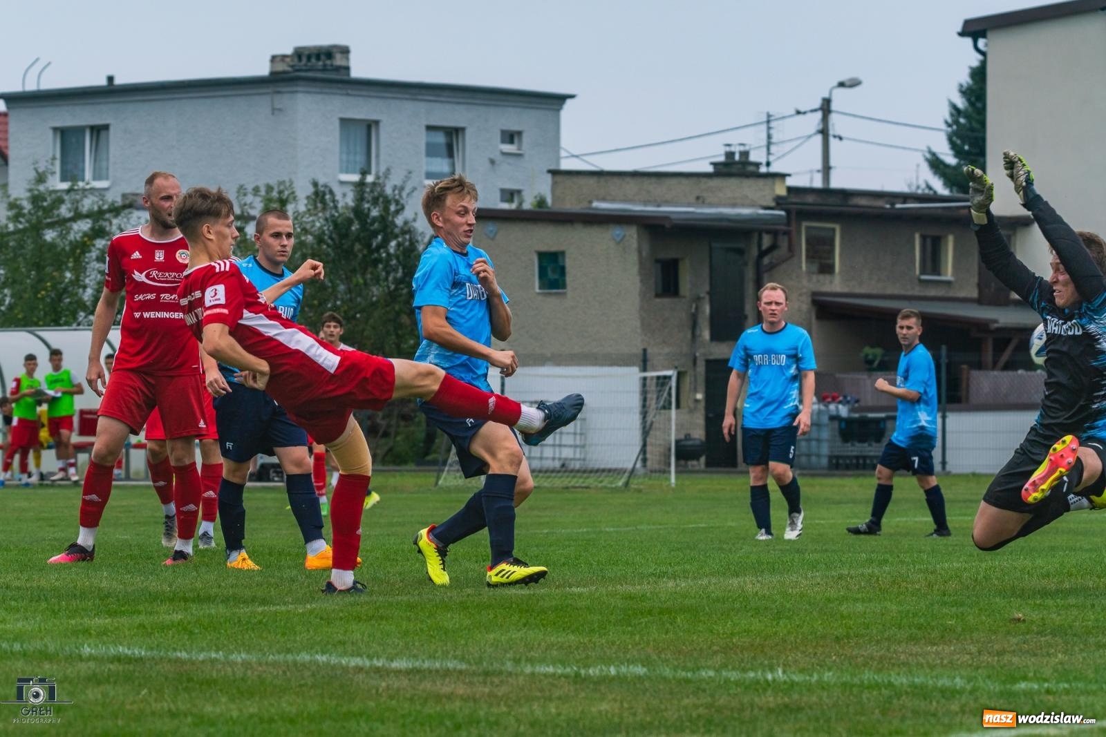 Zdjęcie w galerii na portalu naszwodzislaw.com: Puchar Polski. Do przerwy 0:0 a potem pogrom [FOTO] wiadomości z regionu