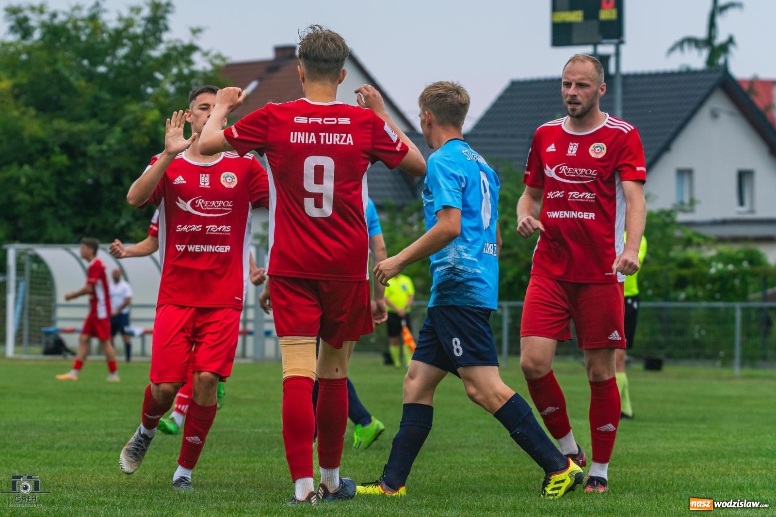 Zdjęcie w galerii na portalu naszwodzislaw.com: Puchar Polski. Do przerwy 0:0 a potem pogrom [FOTO] wiadomości z regionu