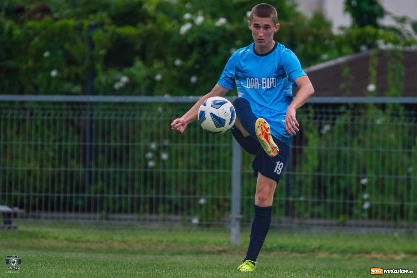 Zdjęcie w galerii na portalu naszwodzislaw.com: Puchar Polski. Do przerwy 0:0 a potem pogrom [FOTO] wiadomości z regionu