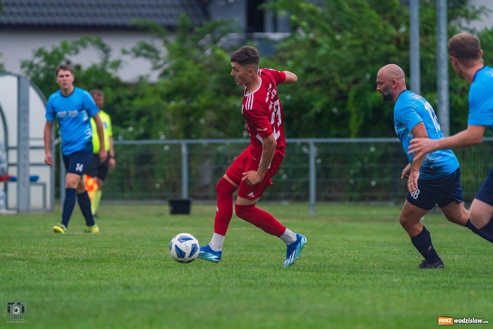 Zdjęcie w galerii na portalu naszwodzislaw.com: Puchar Polski. Do przerwy 0:0 a potem pogrom [FOTO] wiadomości z regionu