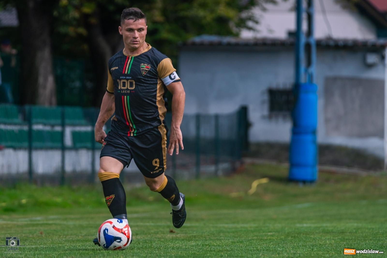 Zdjęcie w galerii na portalu naszwodzislaw.com: Wawrzyczny show w Gorzycach. Unia znów bez punktów [FOTO] wiadomości z regionu