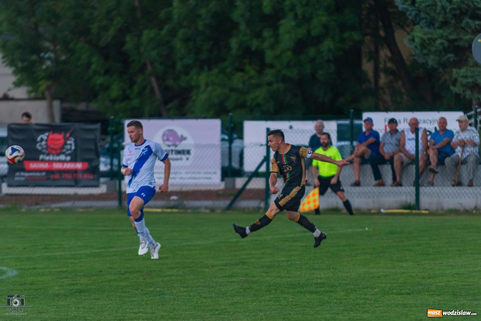 Zdjęcie w galerii na portalu naszwodzislaw.com: Wawrzyczny show w Gorzycach. Unia znów bez punktów [FOTO] wiadomości z regionu