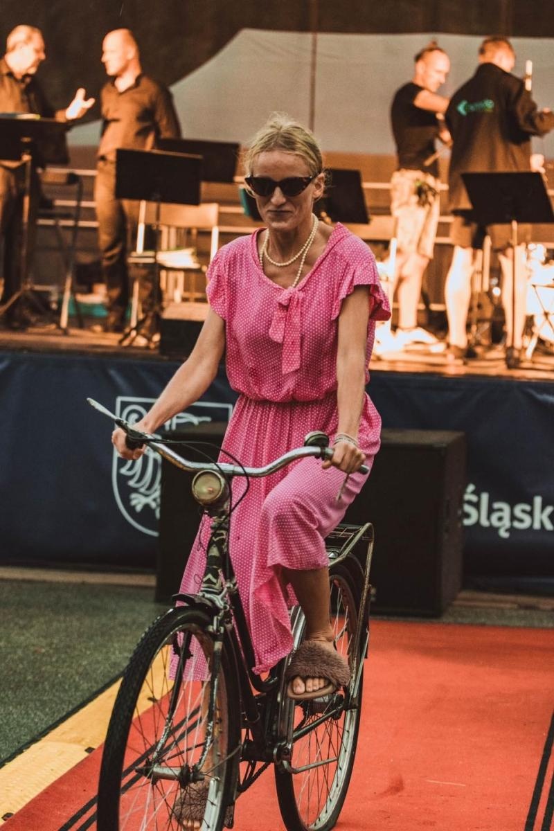 Zdjęcie w galerii na portalu naszwodzislaw.com: To była klimatyczna sobota na Trzech Wzgórzach [FOTO] wiadomości z regionu