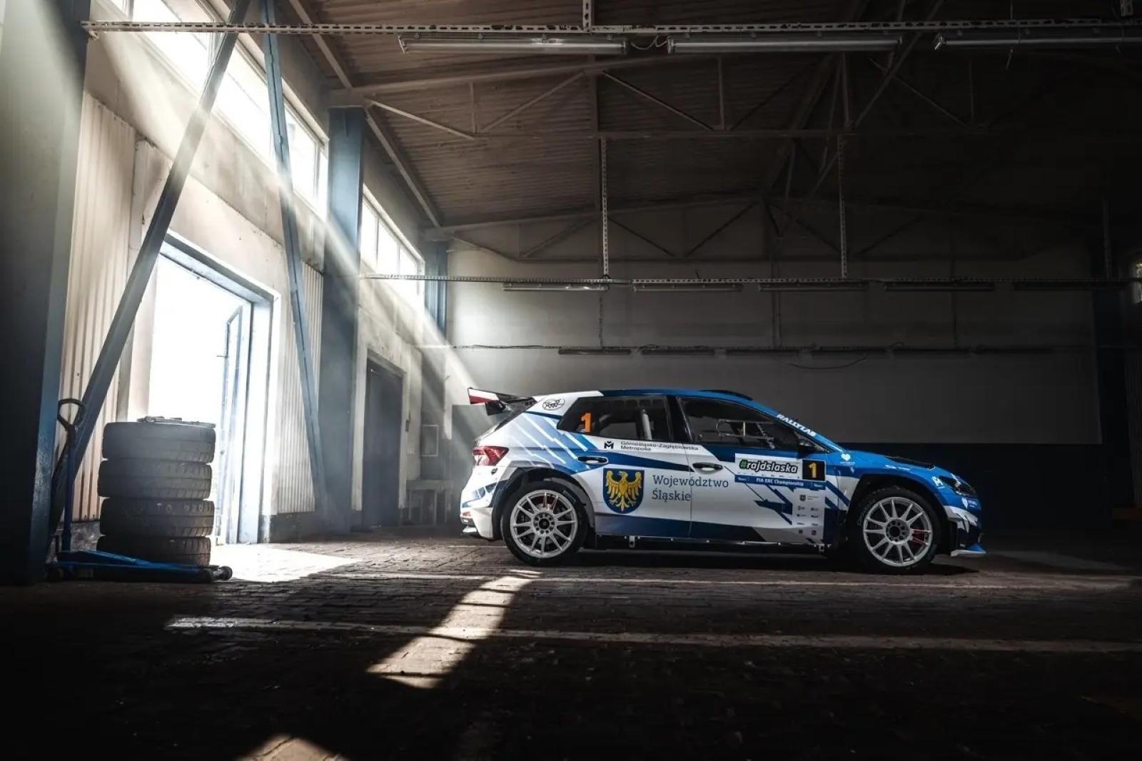 Zdjęcie w galerii na portalu naszwodzislaw.com: Rajd Śląska. Najlepsze załogi Europy zmierzą się w Jastrzębiu-Zdroju wiadomości z regionu