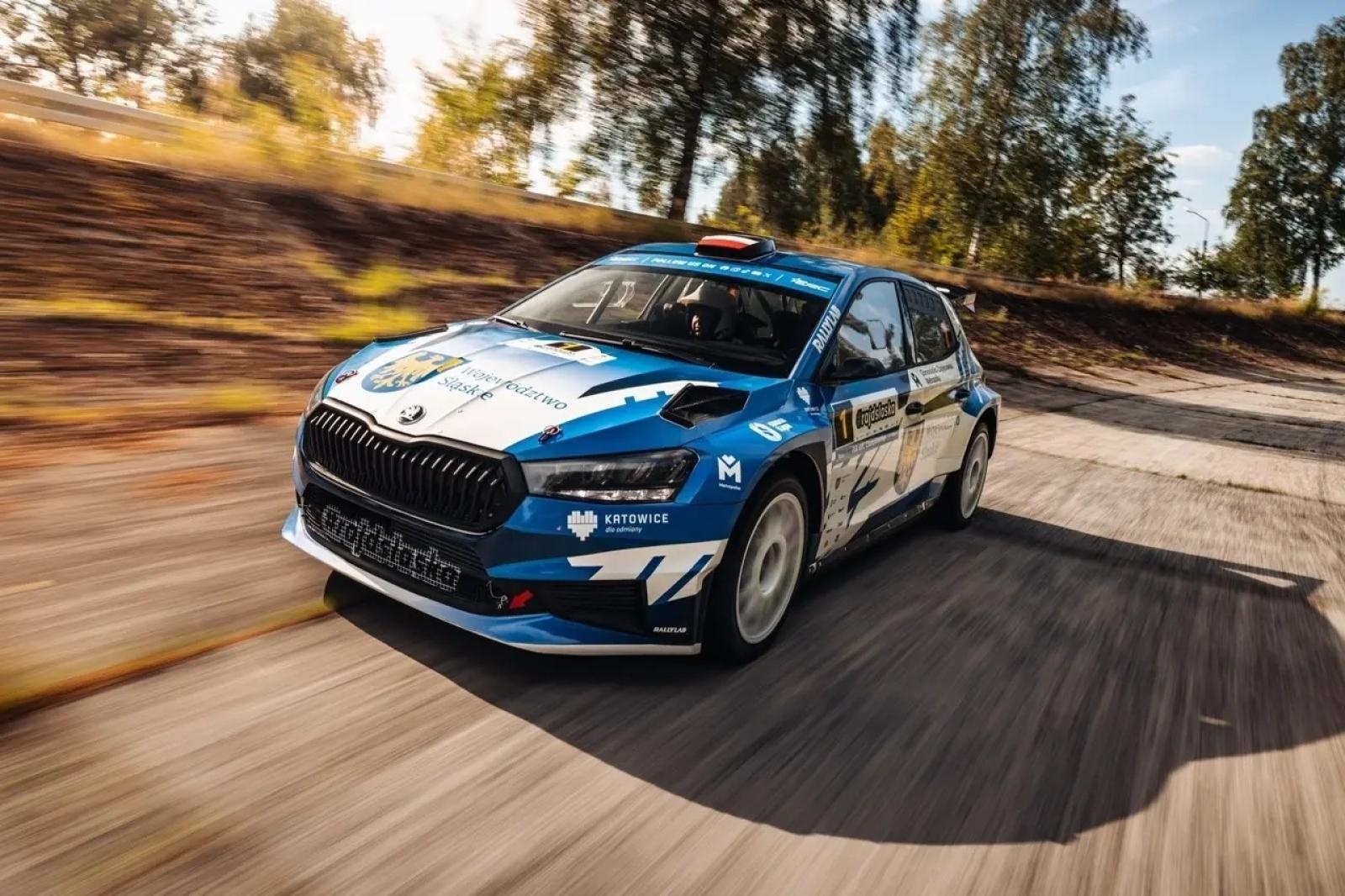 Zdjęcie w galerii na portalu naszwodzislaw.com: Rajd Śląska. Najlepsze załogi Europy zmierzą się w Jastrzębiu-Zdroju wiadomości z regionu