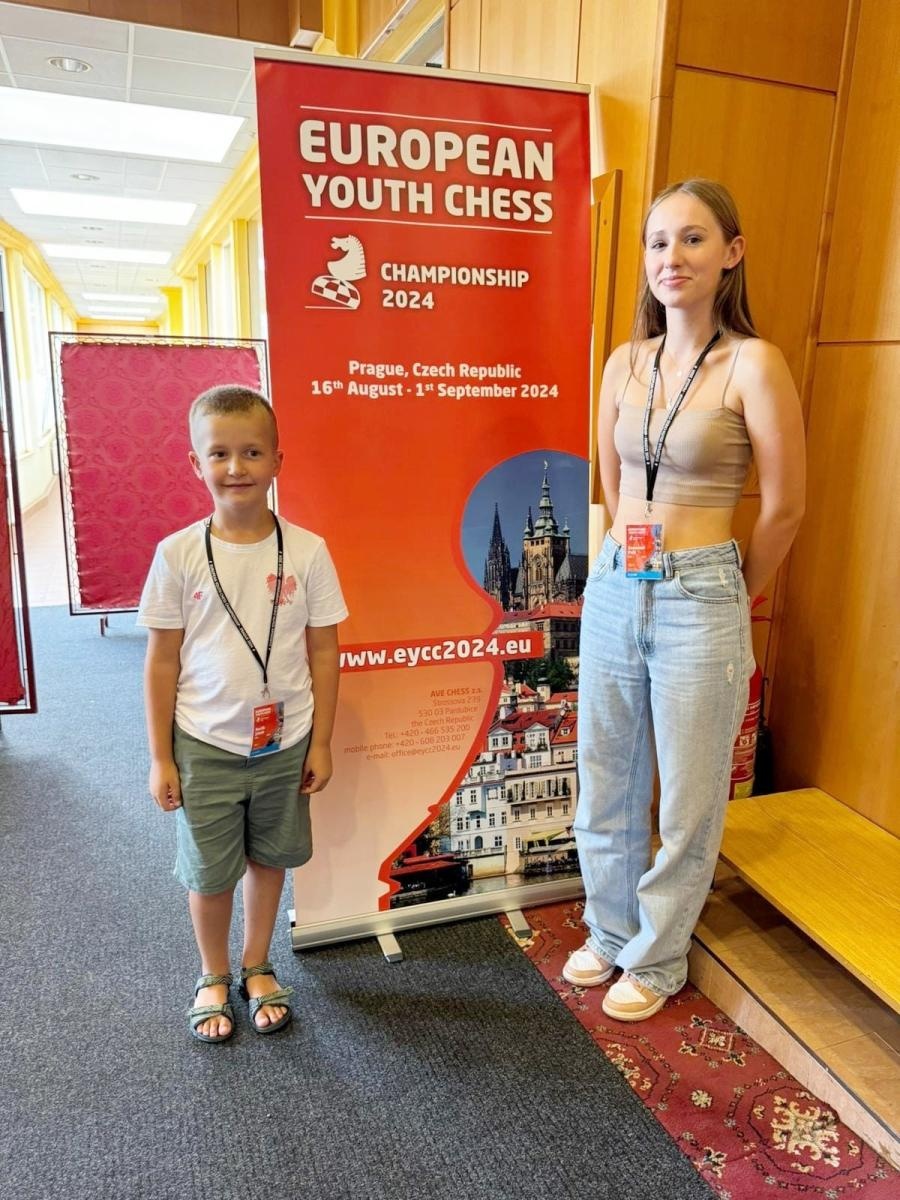 Zdjęcie w galerii na portalu naszwodzislaw.com: Szachistka z Rydułtów z medalami mistrzostw Europy wiadomości z regionu